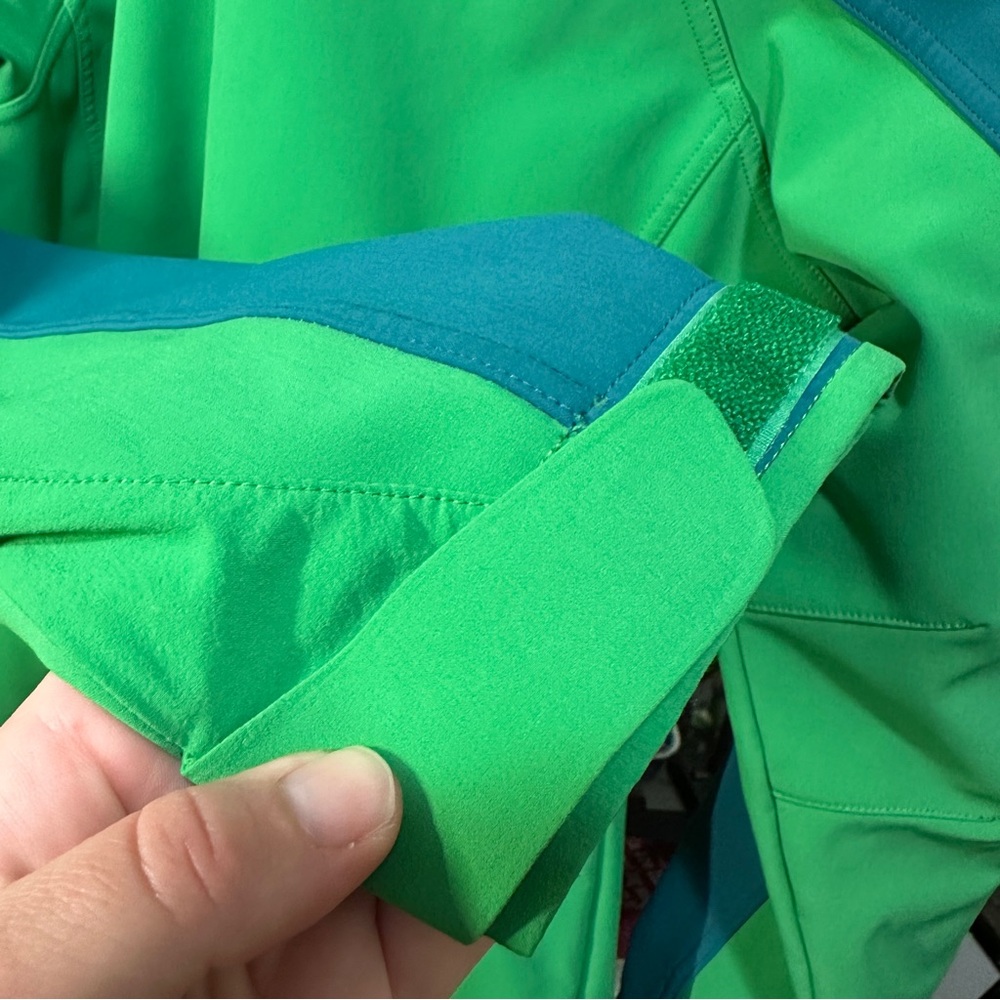 Marmot Women’s Gravity Softshell Jacket Wind Resi… - image 7